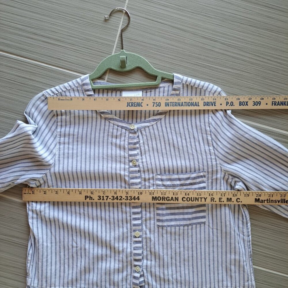 J. Jill Blue White Mixed Direction Stripe Top Tunic Blouse Shirt Small Roll Slee - Picture 9 of 10